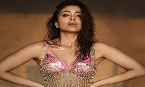 Shriya Photos goes Viral on Social Media