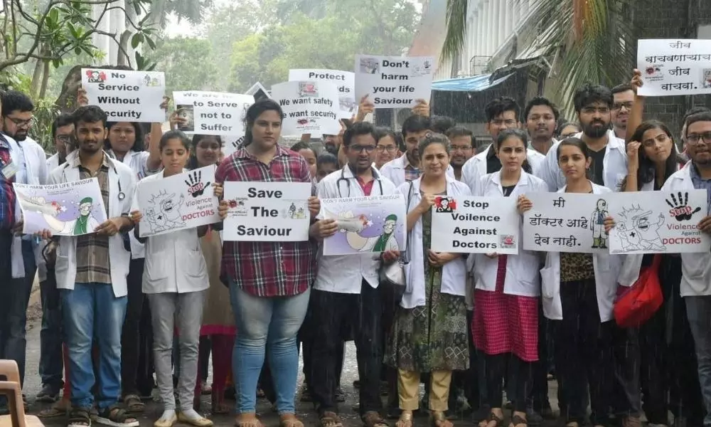 AP Junior Doctors Strike Notice to Govt