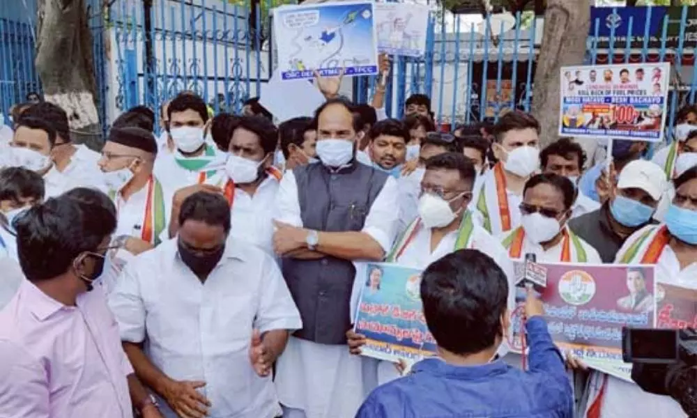 Congress Leaders Hold Protest Against Fuel Price Hike