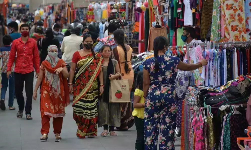 Lockdown Relaxation: Hyderabadis Back to Shopping