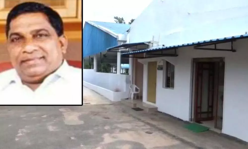 Minister Mallareddy Brother Narshimha Reddy Arrested for Playing Poker