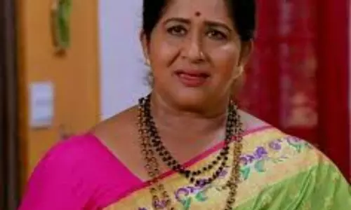 Senior Actress Kavithas Son Dies of Covid-19