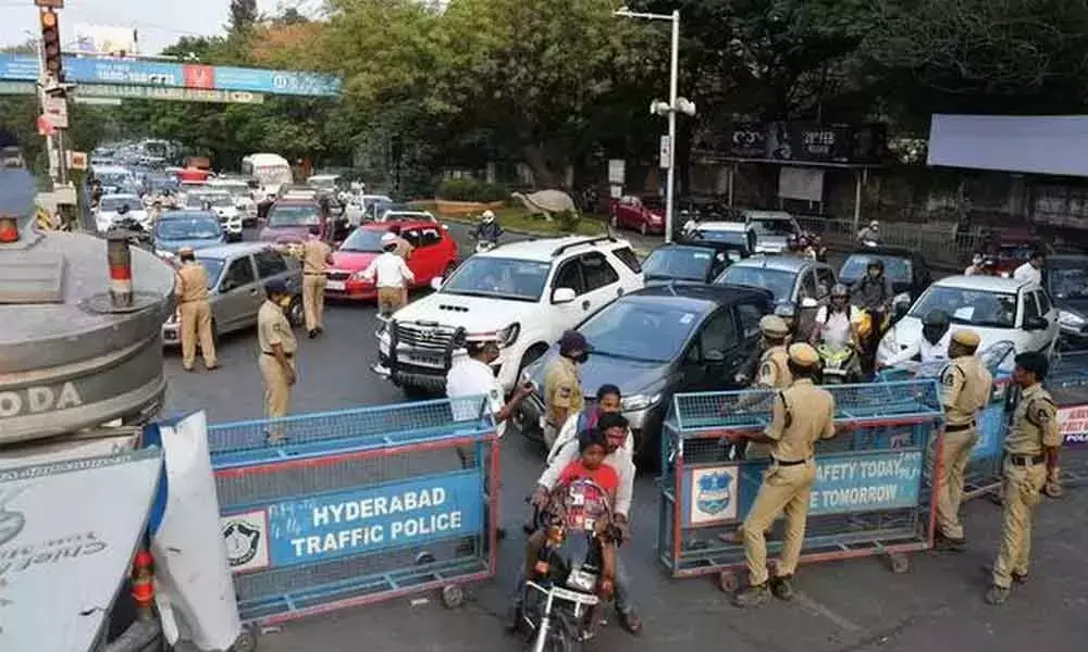 6,00,313 Lockdown Violation cases Reported in Telangana 6,00,313 Lockdown Violation cases Reported in Telangana