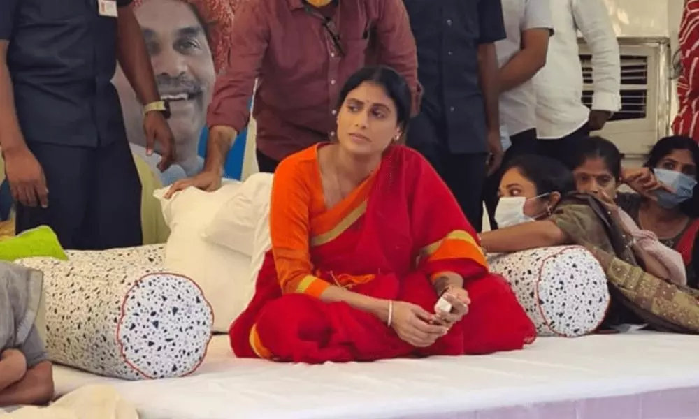 Today YS Sharmila Tour in Karimnagar District Today YS Sharmila Tour in Karimnagar District