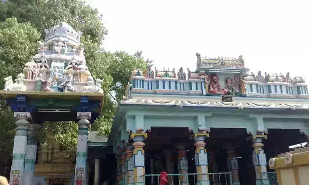 Venkatadri Swamy As New Peetadipathi For Brahmamgari Matam