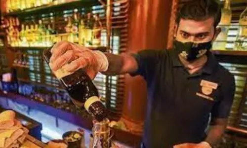 Delhi Government Allows Waiver in Licence fee for Bars, Hotels Delhi Government Allows Waiver in Licence fee for Bars, Hotels