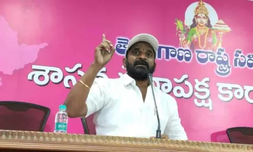 Telangana Minister Srinivas Goud Slams CM Jagan