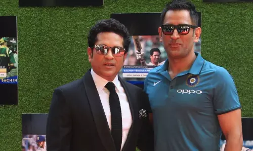 Mahendra Singh Dhoni Son of Sachin Tendulkar Applied For Teacher Post in Chhattisgarh