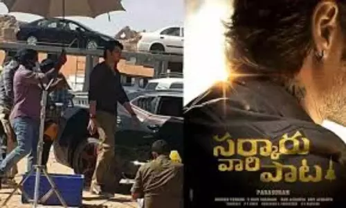 Action Hero Arjun Playing Police Officer Role in Mahesh Babu Sarkaru Vaari Paata