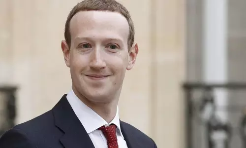 Colombia Police Announce 22 Crores to Handover Mark Zuckerberg