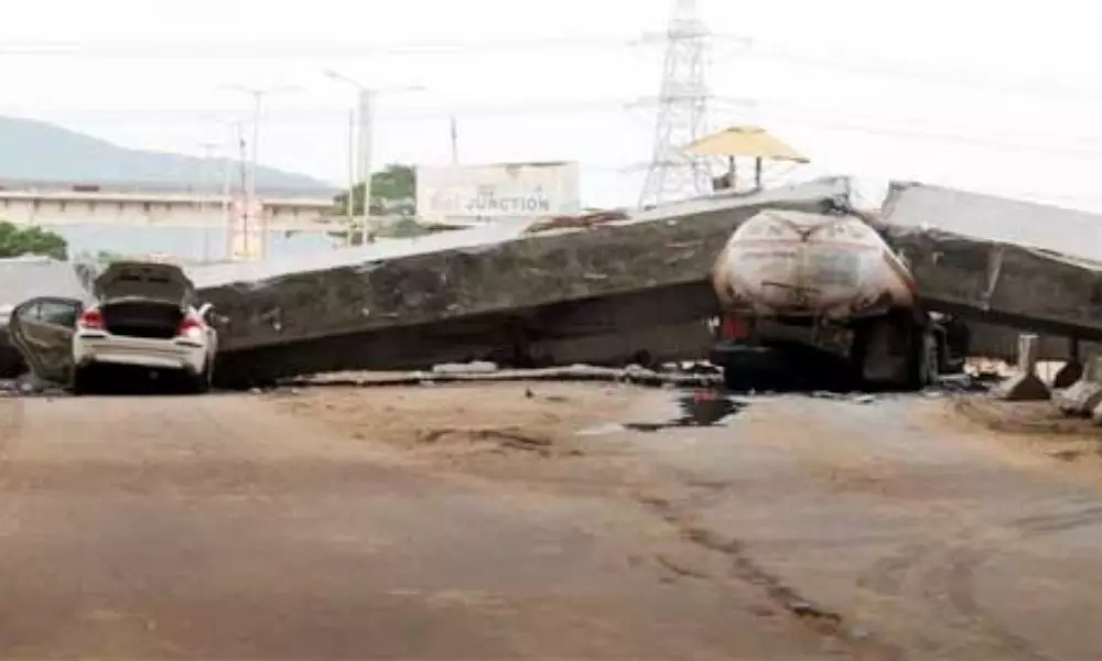 Under Construction Flyover Collapses in Anakapalli