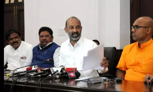 కేంద్రమంత్రి విర్గవిస్తరణపై తెలంగాణ బీజేపీ ఆశలు.. ఇద్దరు ఎంపీల్లో ఒకరికి..