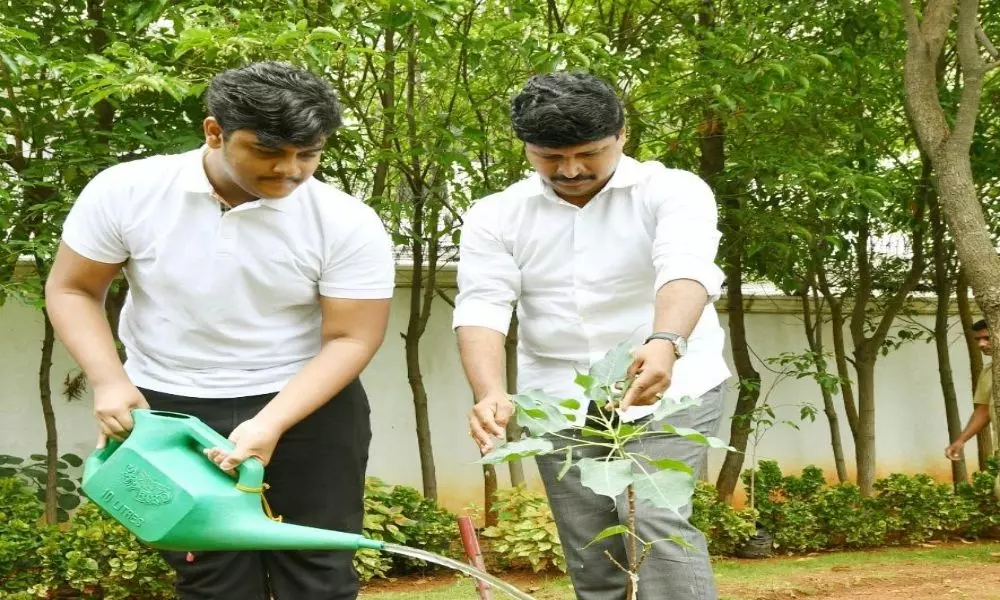 Minister KTR Son Himanshu Participated in Green India Challenge