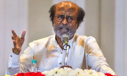 Rajinikanth Gives a Clarity on Political Re-Entry Rajinikanth Gives a Clarity on Political Re-Entry