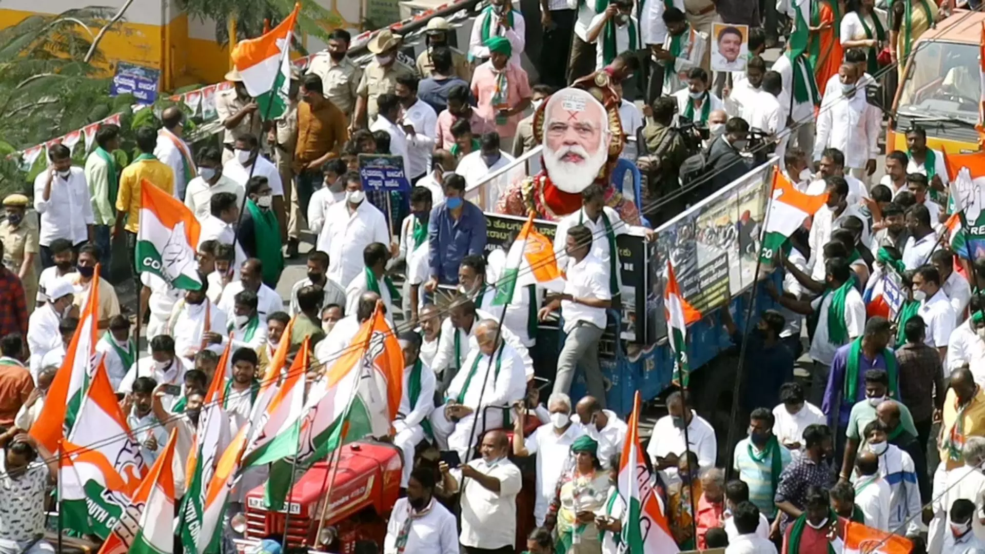 Hyderabad: రాజ్‌భవన్ దగ్గర 1000 మంది పోలీసులతో భారీ భద్రత