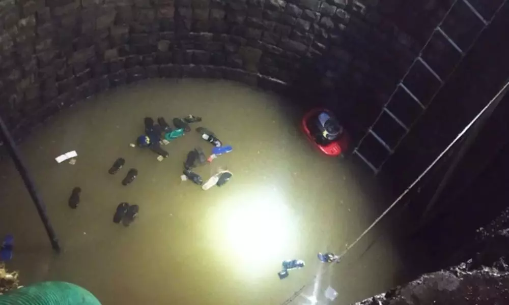 Villagers Fell into Well During Rescue Operation in Madhya Pradesh
