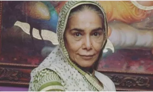 Chinnari Pelli Kuthuru Fame Surekha Sikri Expired Due to Heart Attack Today Morning 16 07 2021 Chinnari Pelli Kuthuru Fame Surekha Sikri Expired Due to Heart Attack Today Morning 16 07 2021