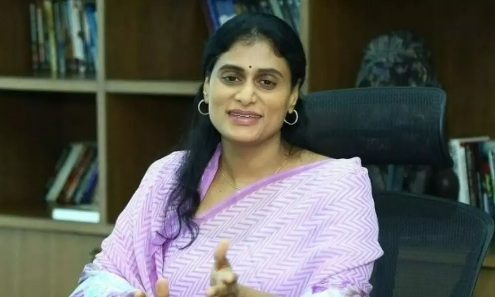 YS Sharmila Interesting Comments on Minister KTR