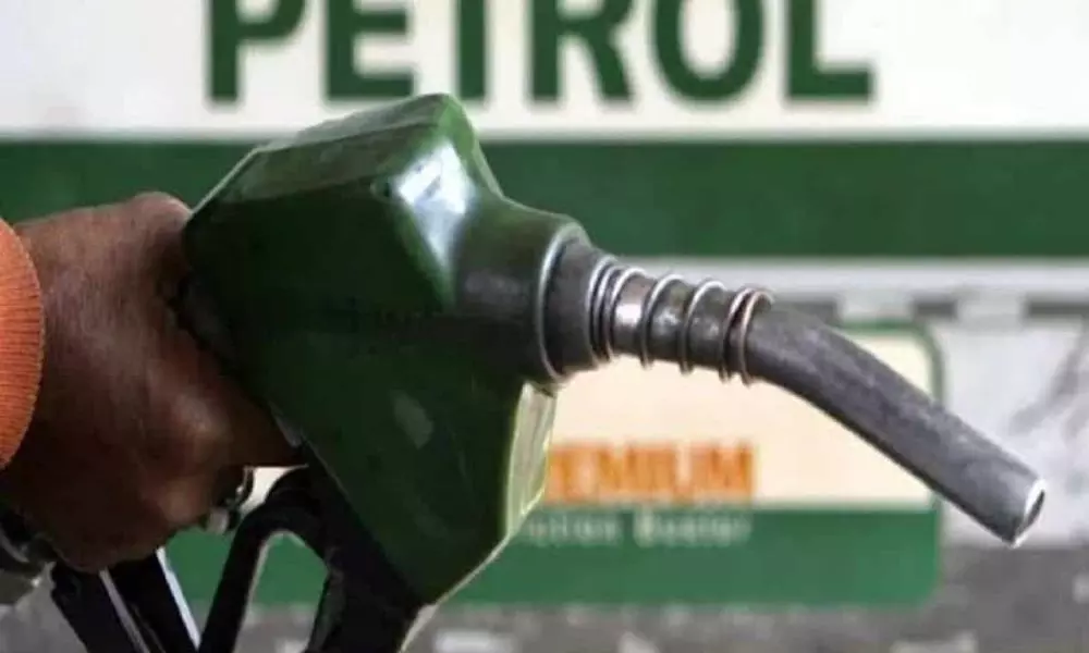 Petrol Price Today in Hyderabad Vijayawada Diesel Rate Today in Delhi 17th July 2021