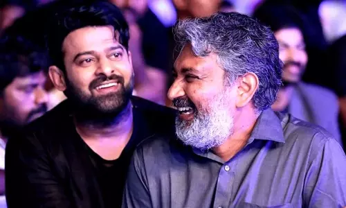 Rajamouli Said Prabhas Did Not Accept The Extra Remuneration From The Producers of Baahubali Movie Rajamouli Said Prabhas Did Not Accept The Extra Remuneration From The Producers of Baahubali Movie