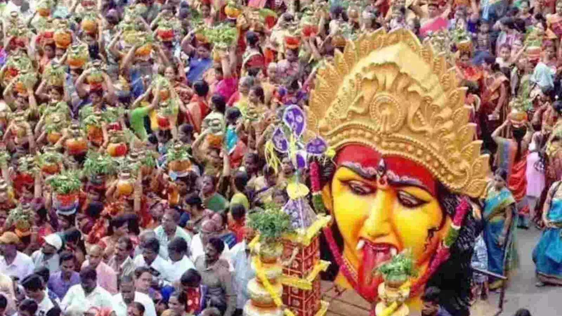 Political Controversy in Mahankali Bonala Festival 2021 in Hyderabad