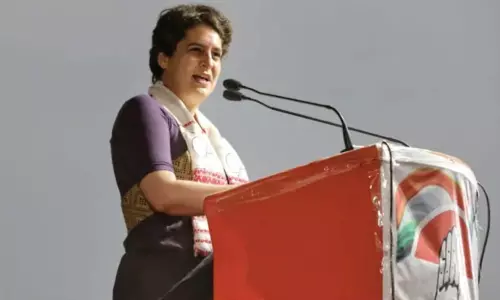 Priyanka Gandhi Slams Centre Over No Oxygen Deaths Statement