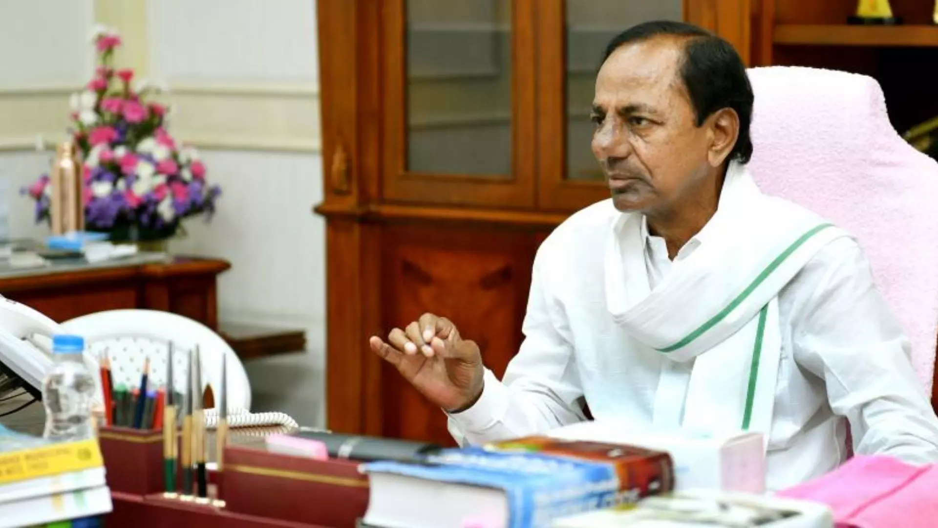 CM KCR High Level Review on Rains in Telangana