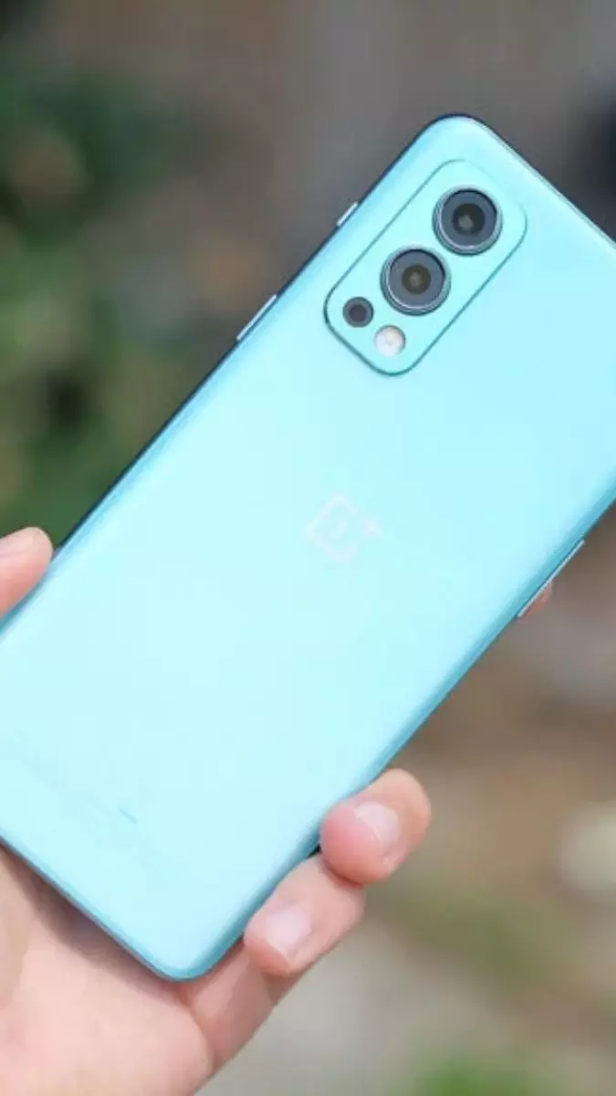 Oneplus Nord 2 5G: వన్‌ప్లస్‌ నార్డ్‌-2 ఫోన్‌.. ధర, స్పెసిఫికేషన్లు ఇవీ..