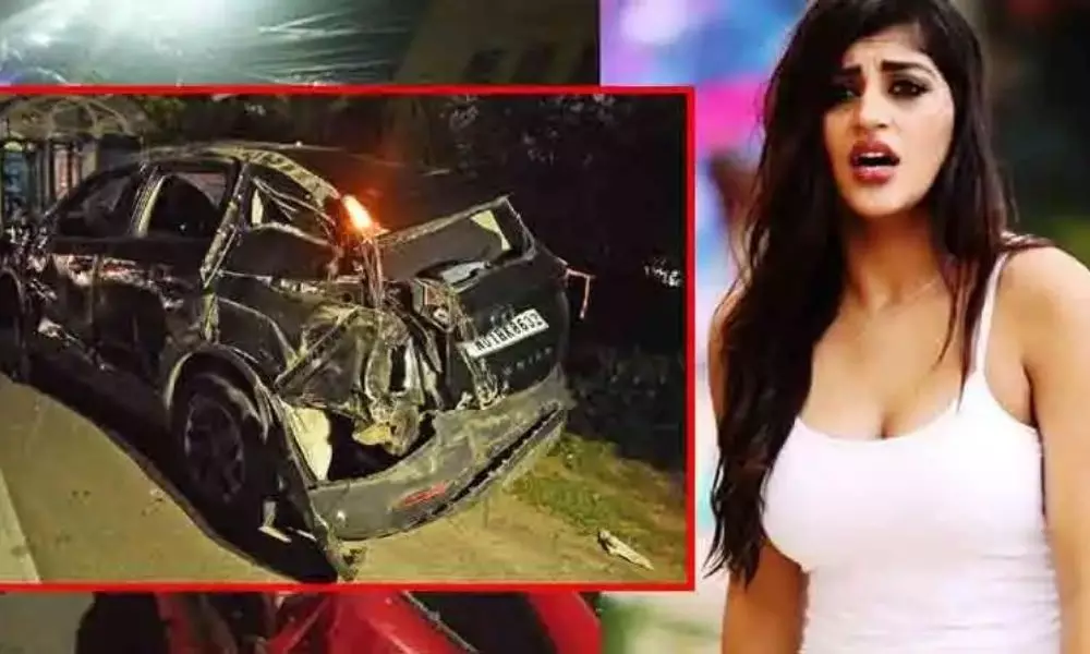 Yashika Aannand Severely Injured in Car Accident And Treatment in Chennai Private Hospital