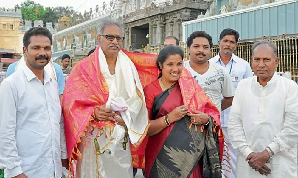 Ex Minister Daggubati Purandeswari Visited Tirumala Temple