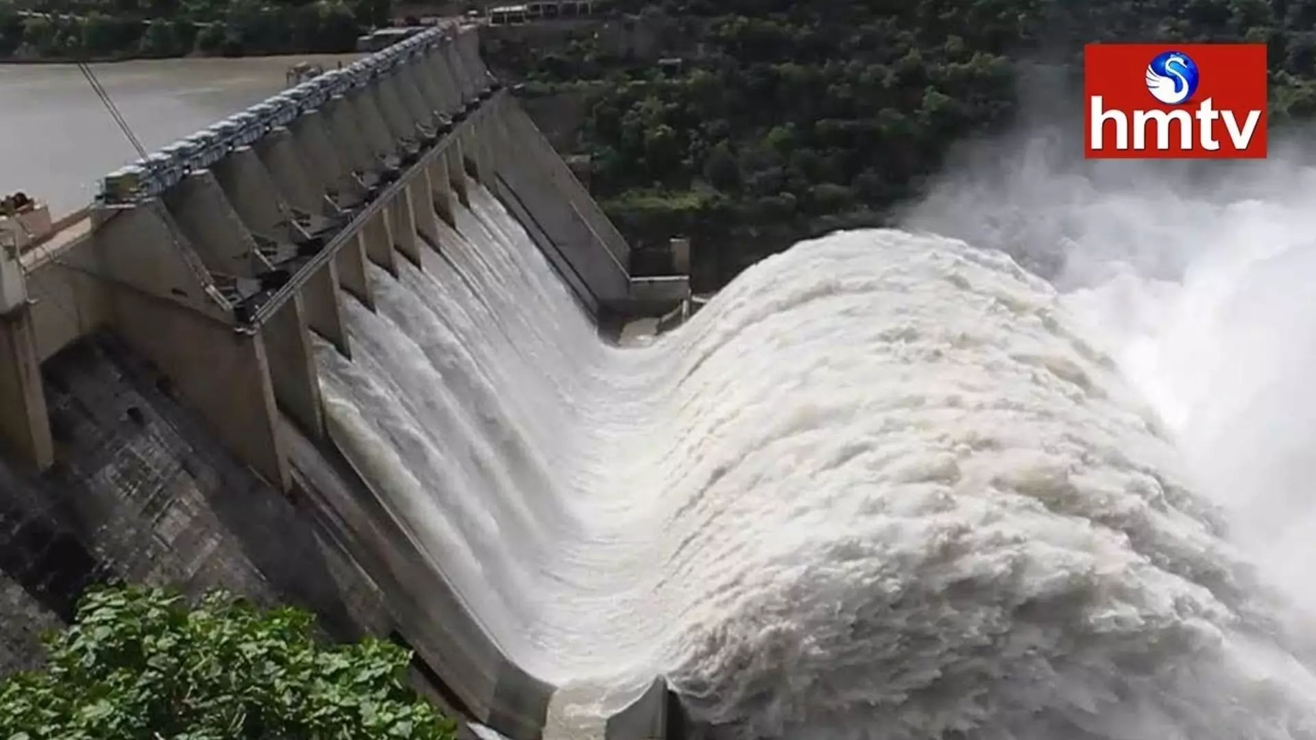 Ongoing Flood to Nagarjuna Sagar Dam So Water Release From Crest Gates Today Evening 01 08 2021