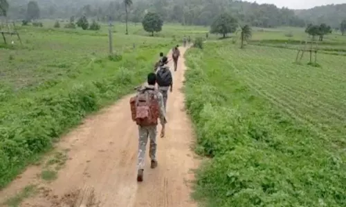 Encounter Between the Maoists and Police in Bhadradri Kothagudem Encounter Between the Maoists and Police in Bhadradri Kothagudem