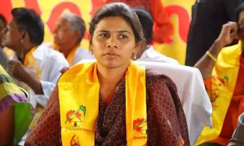 Ex-Minister Akhila Priya Fire on Allagadda MLA