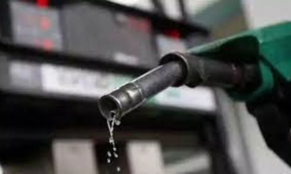 Petrol Price Today in Hyderabad Vijayawada Diesel Rate Today in Delhi 2nd August 2021