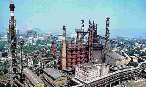 Steel Plant: విశాఖ స్టీల్‌ ప్లాంట్‌ ప్రైవేటీకరణపై వెనక్కి తగ్గేదిలేదన్న కేంద్రం