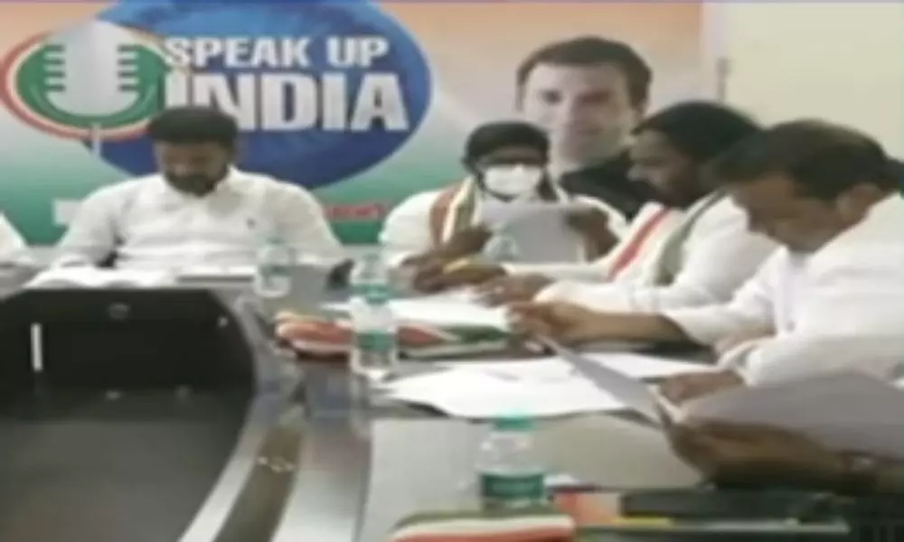 Telangana Congress Leaders Meeting in Hyderabad Indira Bhavan
