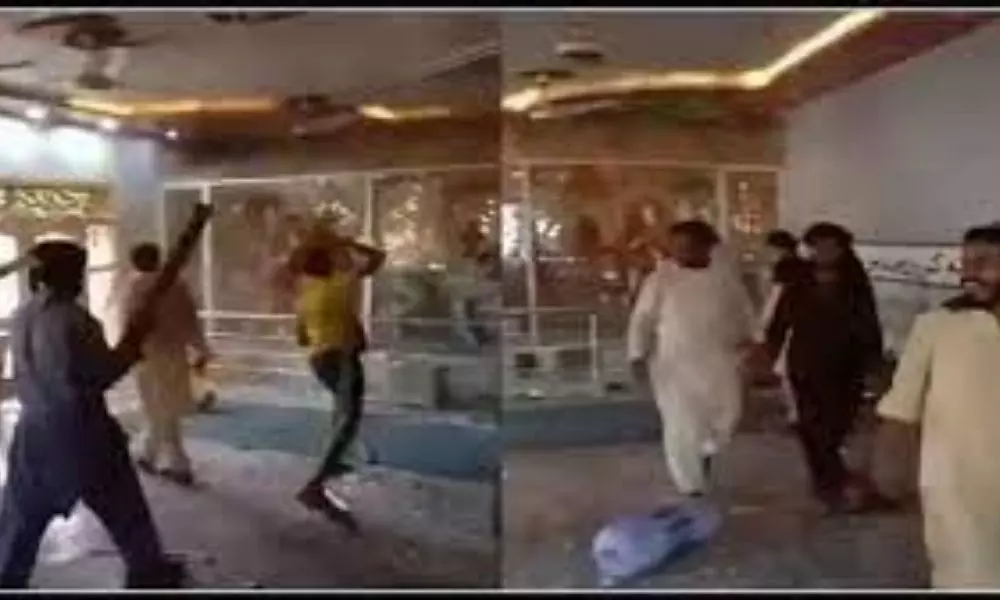 Mob Attack on a  Hindu Temple in Pakistan