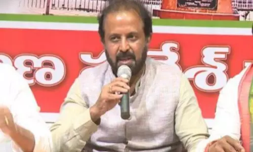 T Congress Leader Madhu Yashki Slams CM KCR