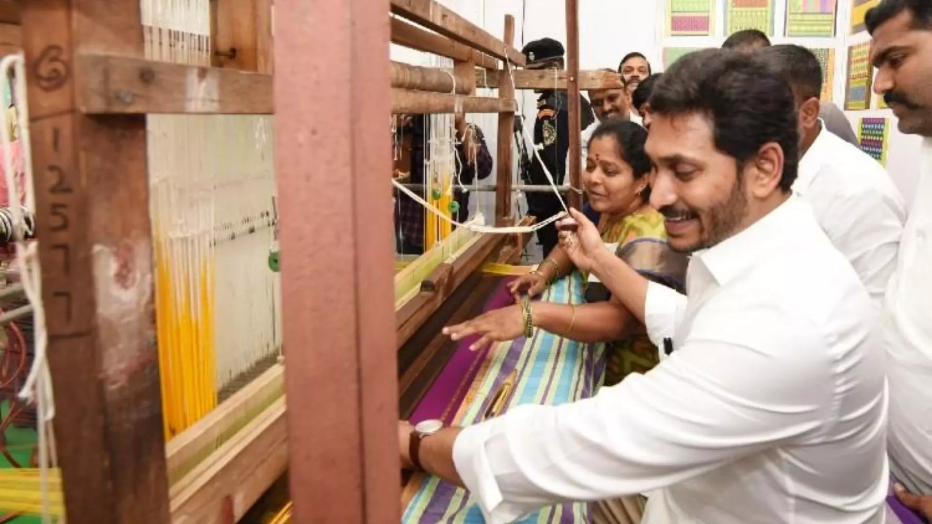 YSR Nethanna Nestham Funds Releasing to Waiver of Handlooms Today 10 08 2021 By Andhra Pradesh Chief Minister YS Jagan