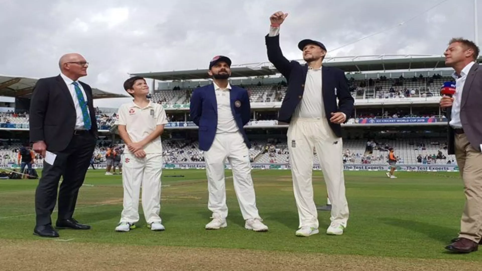 England Won The Toss Elected to Field First in India vs England Second Test