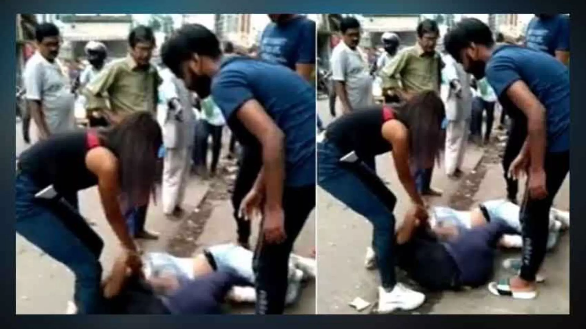 Two Girls Fight For Boy Friend on Road in Jharkhand