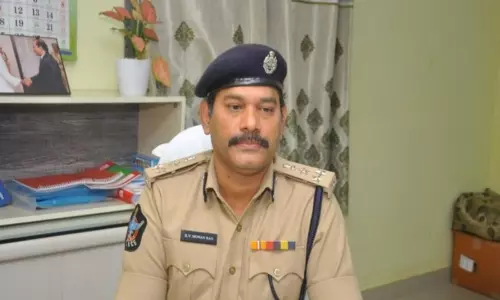 Eluru Range DIG Mohana Rao Inspects Incident Places Eluru Range DIG Mohana Rao Inspects Incident Places