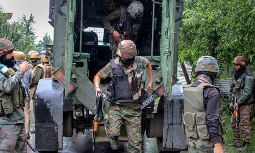 Massive Terrorist Outbreak in Jammu and Kashmir And Police Arrested 4 Terrorists