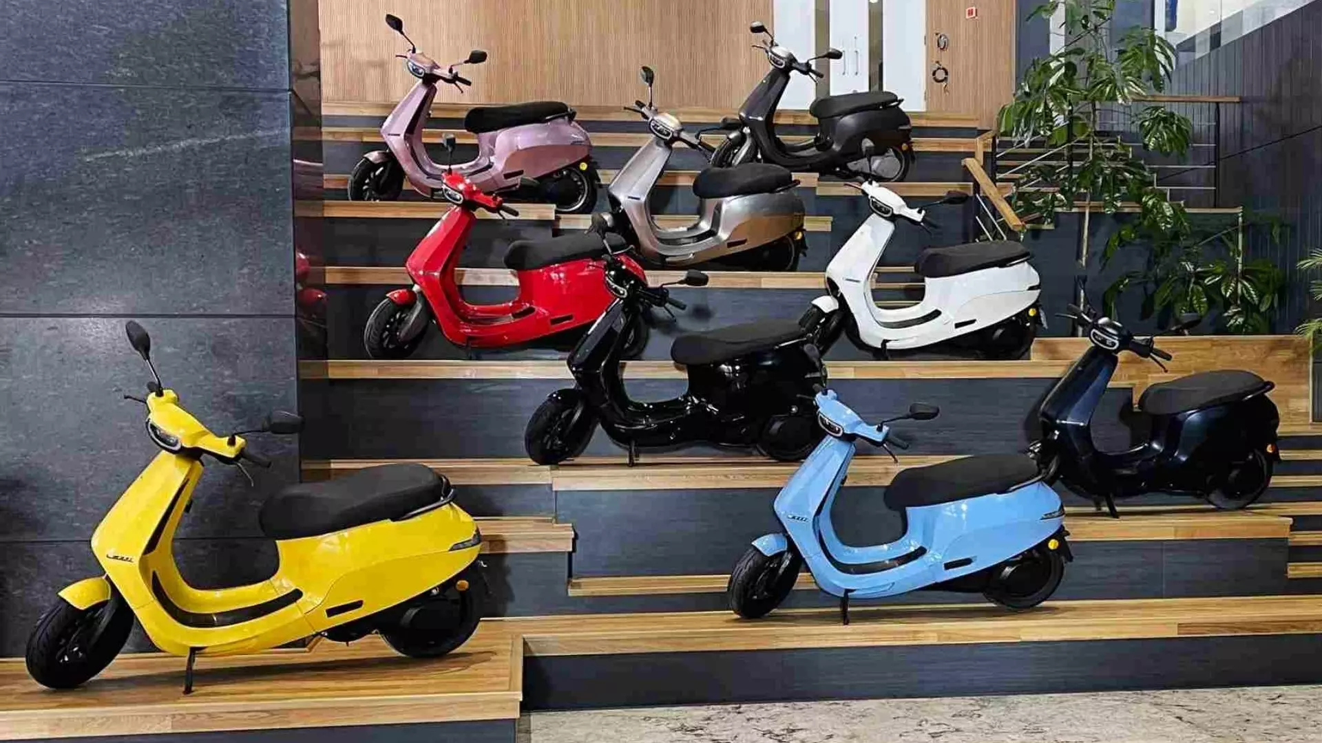 Ola Founder Bhavish Aggarwal Launched S1 And S1 Pro Models in OLA E-Scooter Event on 15th August 2021