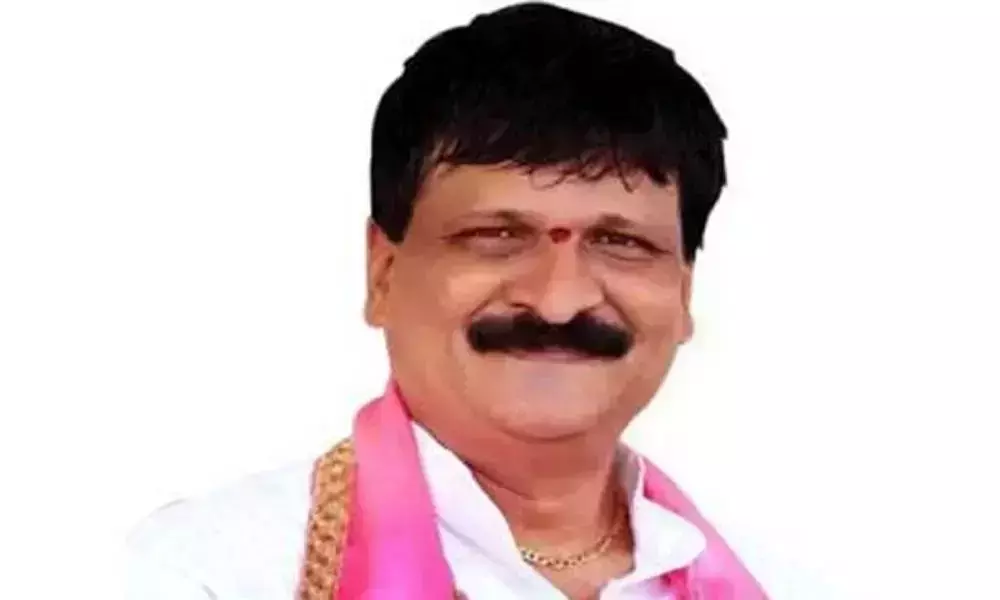 TRS MLA Mynampally Hanumantha Rao Controversial Comments On Bandi Sanjay