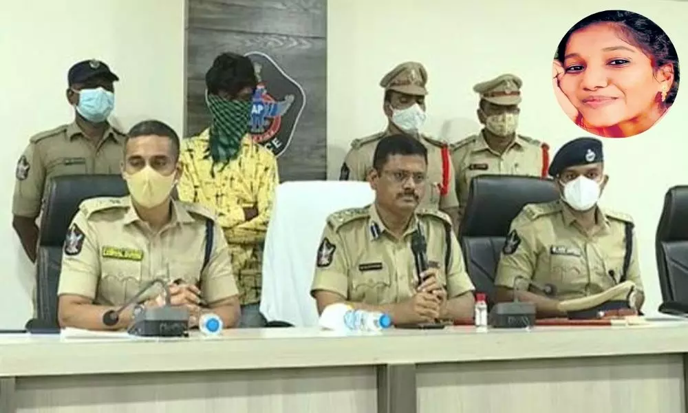 Guntur Incharge DIG Rajasekhar  About BTech Student Ramya Murder