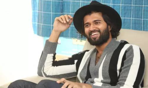 Vijay Deverakonda Ready to Start The New Movies With Three Star Directors
