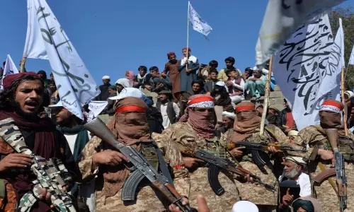 Afghanistan People Going Against the Taliban