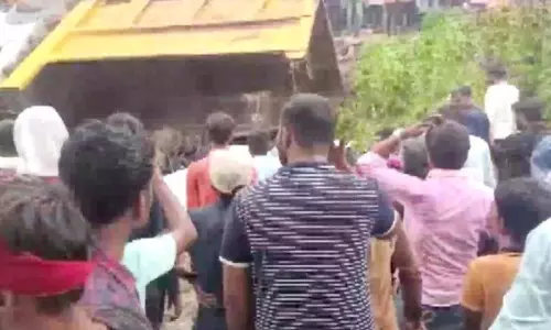 13 Workers Died in Road Accident at Maharashtra Buldhana 13 Workers Died in Road Accident at Maharashtra Buldhana