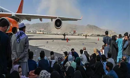 Afghanistan Talibans Kidnapped 150 Members in Kabul Airport Afghanistan Talibans Kidnapped 150 Members in Kabul Airport
